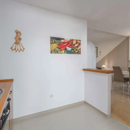 In Porec/istrien 35369 Apartment Porec